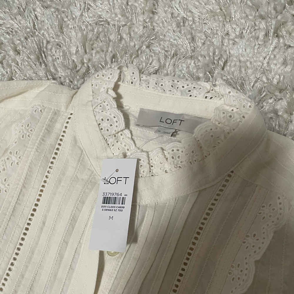 Lace Trim Pleated Blouse
